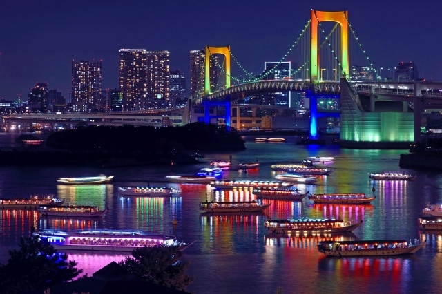 東京湾の夜景をのんびり満喫♪東京湾納涼屋形船