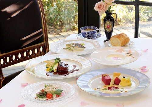 たま旅女子会ランチタイム♪現代仏蘭西料理 朔詩舎　お肉と魚のフルコース