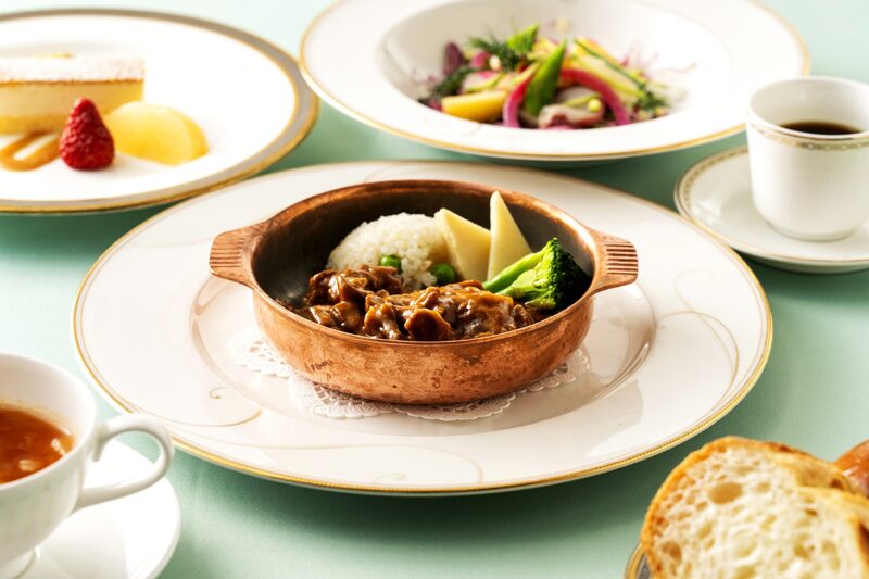 非日常のクリスマスクルージング「フレンチレストラクルーズ”シンフォニー”」