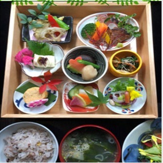 日頃の感謝を込めて！　たまたびバレンタイン　～いちご２パックお土産付～