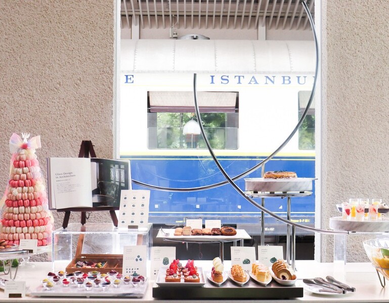 箱根の初夏の風物詩”箱根あじさい電車” フレンチ＆ジュエリースイーツ