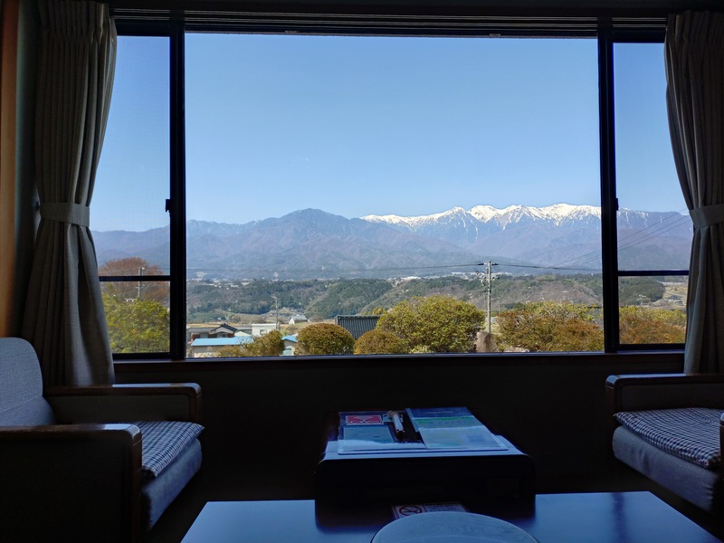 紅葉の中央アルプスロープウェイ＆絶景の千畳敷　信州中川村「望岳荘」