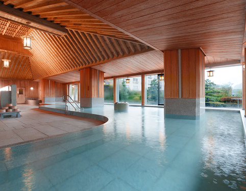 川のほとりに佇む老舗名旅館 下呂温泉「水明館」ワンランク上の客室”臨川閣”