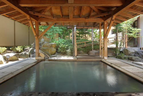 安達太良の大自然に包まれた名旅館　福島県岳温泉「陽日の郷　あづま館　東雲」　