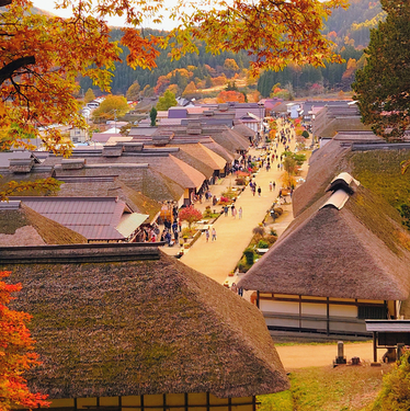 紅葉の大内宿、城下町会津＆鶴ヶ城へ　磐梯熱海温泉 萩姫の湯 栄楽館
