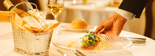 クラシカルホテルで美食ランチ♪たま旅クリスマスランチタイム