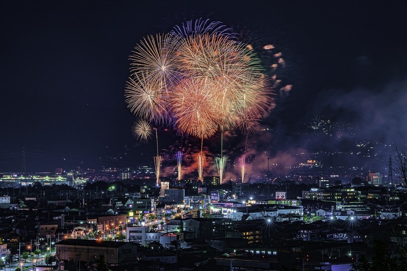 信州上田に咲き誇る約8,000発の花火！第39回信州上田大花火大会