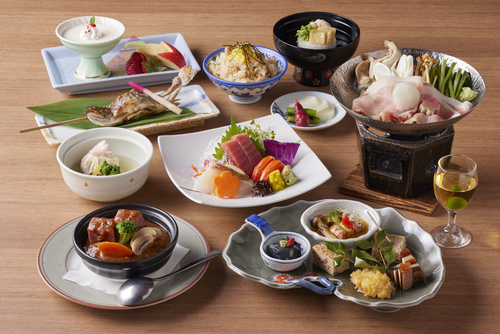 どこに行くのかお楽しみ♪有名旅館で忘年会＆冬花火