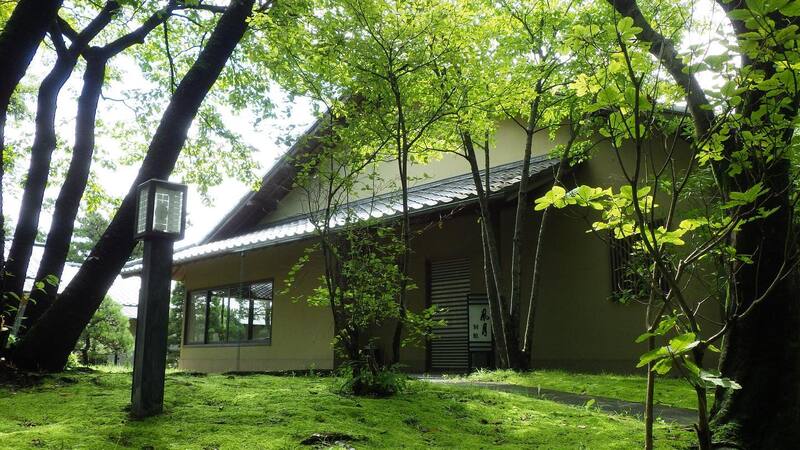 世界に誇る美しい花の楽園へ　～あしかがフラワーパーク～　ふじのはな物語