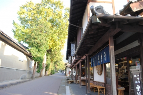 信州さくらんぼ狩り 小布施の老舗「桜井甘精堂」栗おこわ”北斎御膳”