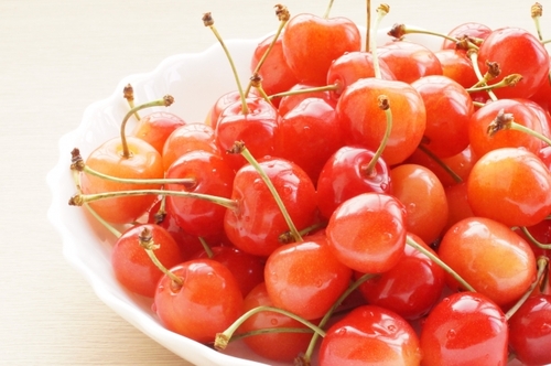 甲州さくらんぼ狩り＆初物の桃収穫！たまたびフルーツフェスティバル！