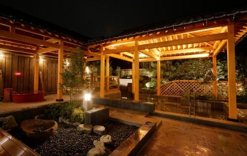 どこに行くのかお楽しみ　大型温浴施設＆ホテル＆バイキング＆かに食べ放題