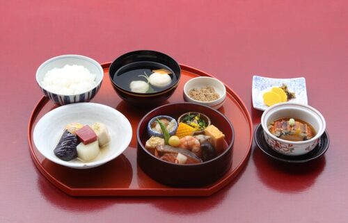 秋色に染まる古都ぶらり旅～錦秋の古都鎌倉へ～　鎌倉鉢の木「季節膳」～