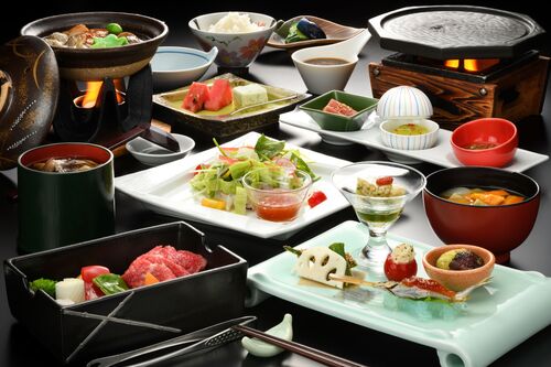 日本一寒河江のさくらんぼ狩り♪大正ロマン乳白色の湯 蔵王温泉 おおみや旅館