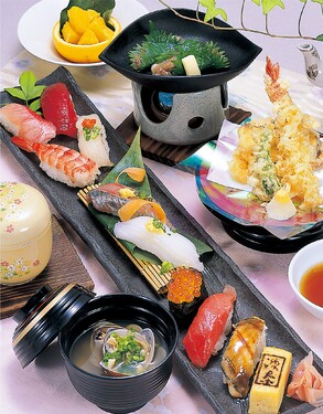 花咲く房総ベストシーズン！房総お花摘みとうれしい！いちごのお土産付き♪