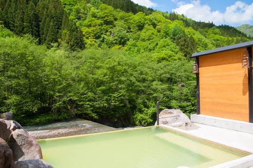 北アルプスの大自然に囲まれて　奥飛騨温泉郷「奥飛騨ガーデンホテル 焼岳」