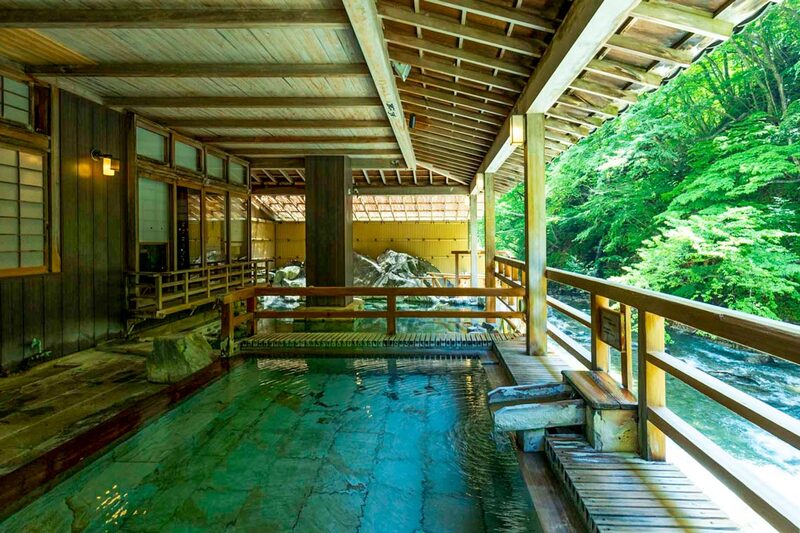 400年の古湯 四万温泉の老舗旅館「四万やまぐち館」さくらんぼ狩り