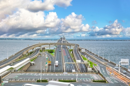 海底トンネルへ潜入！東京湾アクアライン裏側探検　川崎日航ホテルランチブッフェ