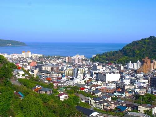 関東の奥座敷でのんびり温泉滞在　湯河原温泉いずみの湯”湯けむり紀行”