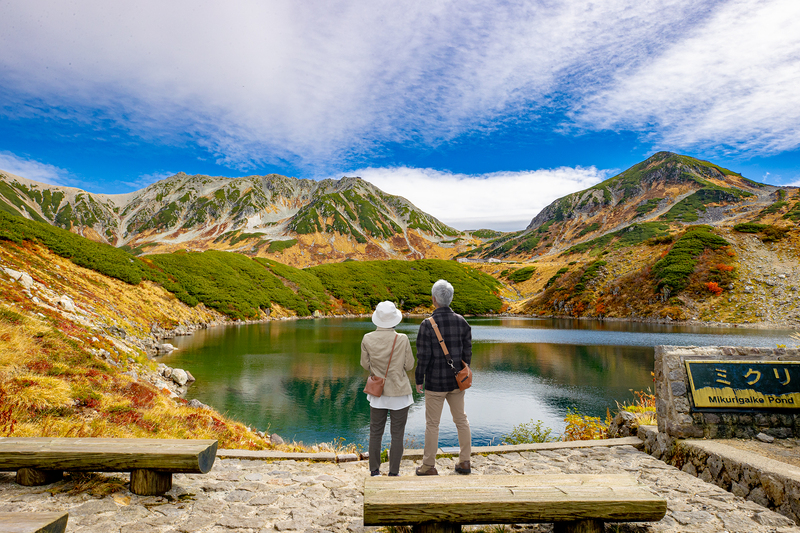 日本一の山岳紅葉！立山黒部アルペンルート　森の風立山・立山プリンスホテル