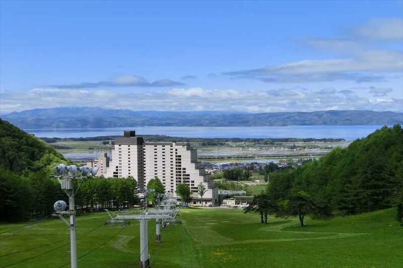 さくらんぼ狩り食べ放題＆1箱付♪猪苗代湖望むスパリゾート「リステル猪苗代」