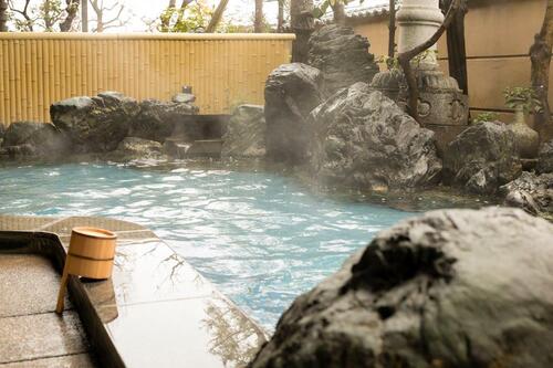 新しい年を旅館で迎える♪温泉三昧！びわ湖おごと温泉「琵琶湖グランドホテル」