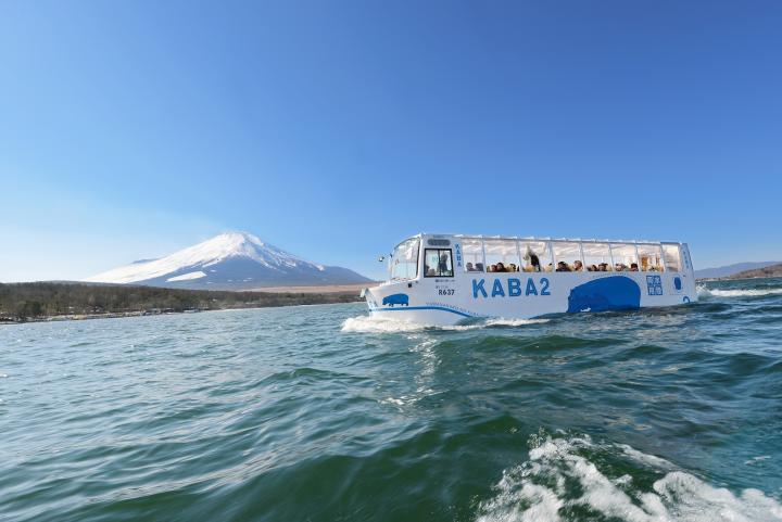 爽快！水陸両用バスで山中湖クルーズ！！富士の絶景ランチタイム♪